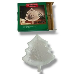 Vintage Celebrations Crystal Clear Frosted Glass 7.5” Christmas Tree Plate - NWT